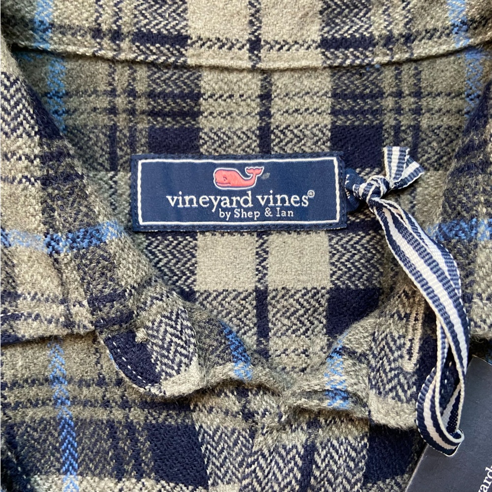 Vineyard Vines Flannel Tartan Plaid Shirt Mens Sz S Gray Long Sleeve‎ Button Up - Picture 3 of 9